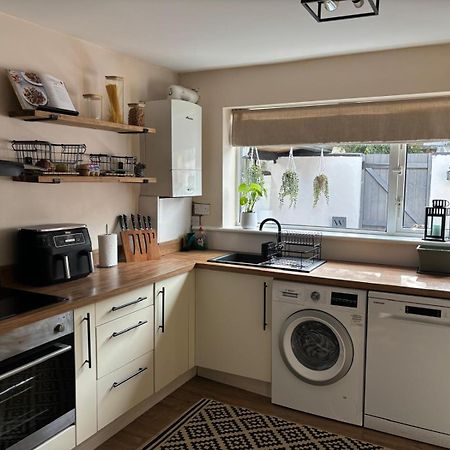 Seychelles Resident Apartment Manchester Ngoại thất bức ảnh