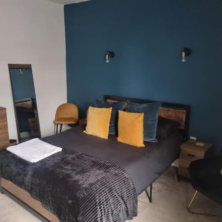 Seychelles Resident Apartment Manchester Ngoại thất bức ảnh