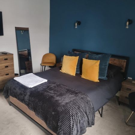 Seychelles Resident Apartment Manchester Ngoại thất bức ảnh